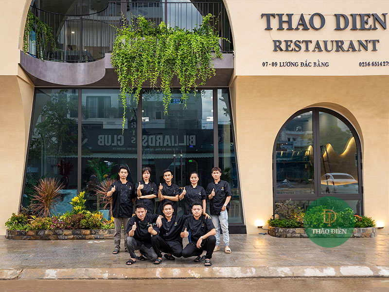 Nhà hàng tổ chức tiệc 20/11